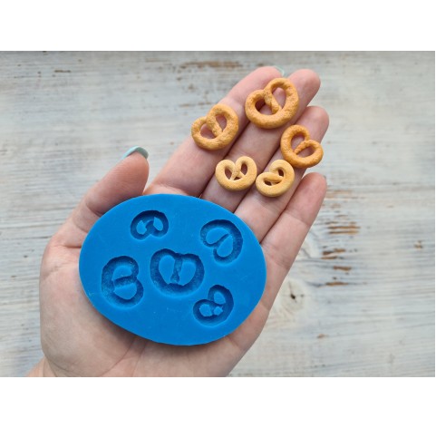 Silicone mold, miniature pretzel 5 pcs., 1.7-2.5 cm