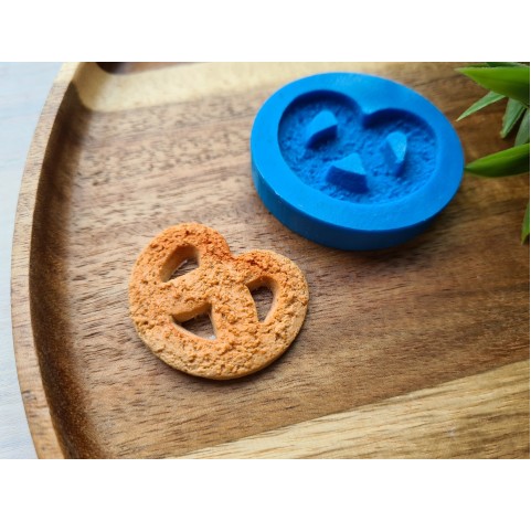 Silicone mold, Full size biscuit, style 30, pretzel form, ~ 3.6*3 cm, H:0.5 cm