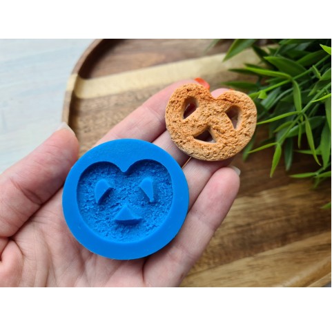 Silicone mold, Full size biscuit, style 30, pretzel form, ~ 3.6*3 cm, H:0.5 cm