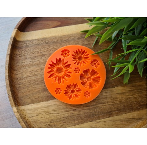 Silicone mold, Daisy, style 1, 9 elements, ~ 0.7-3.2 cm, H:0.2-0.6 cm