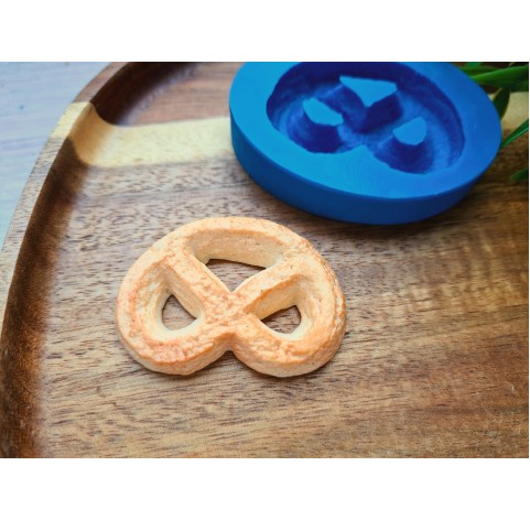 Silicone mold, Full size biscuit, style 35, pretzel form, ~ 3.4*4.7 cm, H:0.7 cm