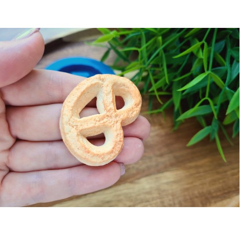 Silicone mold, Full size biscuit, style 35, pretzel form, ~ 3.4*4.7 cm, H:0.7 cm