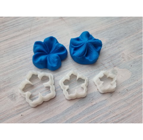 Silicone veiner, Flower texture 1 (mold size~ Ø 3.5 cm) + 3 cutters (3.2, 2.5 & 1.9 cm)