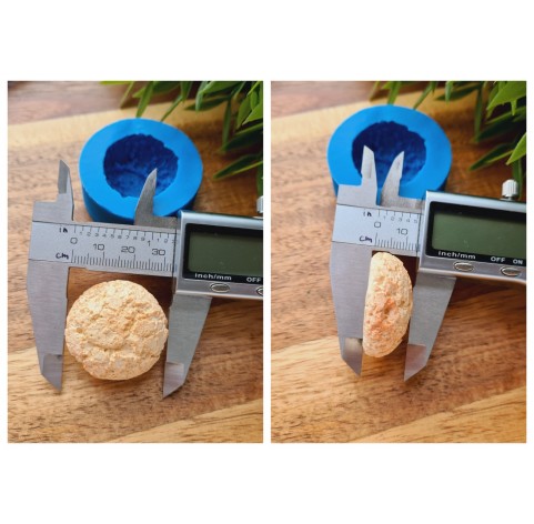 Silicone mold, Full size biscuit, style 48, ~ Ø 3.3 cm, H:1.3 cm