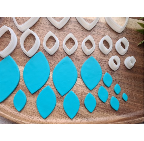 "Leaf, style 1", set of 13 cutters, one clay cutter or FULL set