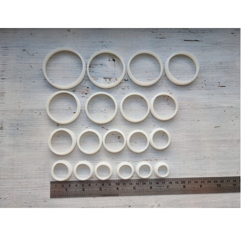 Circle cutters, set of 19 cutters, 1,7-6 cm, one clay cutter or FULL set