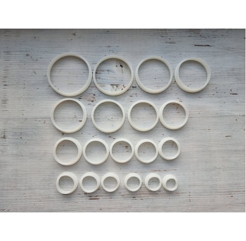 Circle cutters, set of 19 cutters, 1,7-6 cm, one clay cutter or FULL set