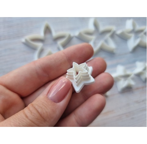 "Flower, style 1", set of 8 cutters, one clay cutter or FULL set