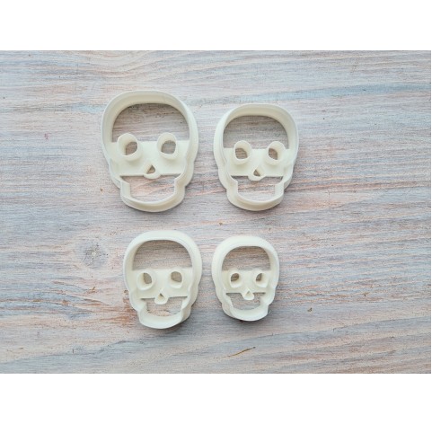 "Skull", set of 4 cutters, one clay cutter or FULL set