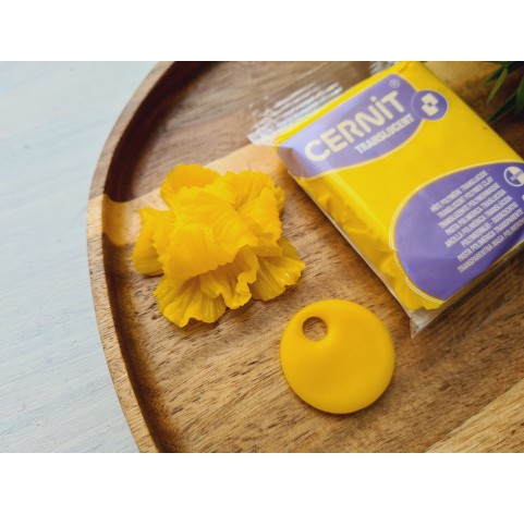 Cernit Translucent, maize, Nr. 719, 56 gr, oven-bake polymer clay
