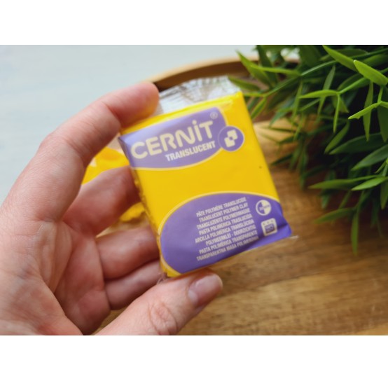 Cernit Translucent, maize, Nr. 719, 56 gr, oven-bake polymer clay