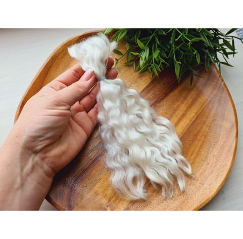 Natural Mohair doll hair, wavy (Not painted) 20-25 cm, ~ 10 g.