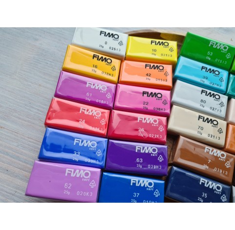 FIMO Basic, pack of 24 colors, 600g (21.16oz), oven-hardening polymer clay, STAEDTLER