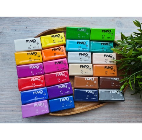 FIMO Basic, pack of 24 colors, 600g (21.16oz), oven-hardening polymer clay, STAEDTLER