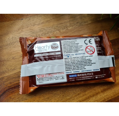 Padico Hearty, brown, super lightweight modeling clay, 50 g