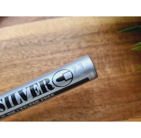 Artline 900XF Metallic Ink Marker, SILVER, 2.3MM