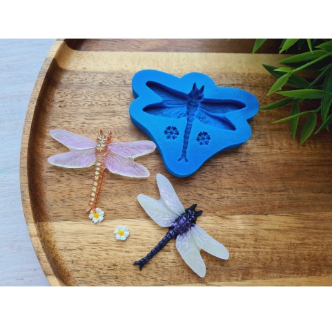 Silicone mold, Dragonfly and 2 flowers, ~ 5.7*4.4 cm, Ø 1.3 cm, H:0.2-0.7 cm