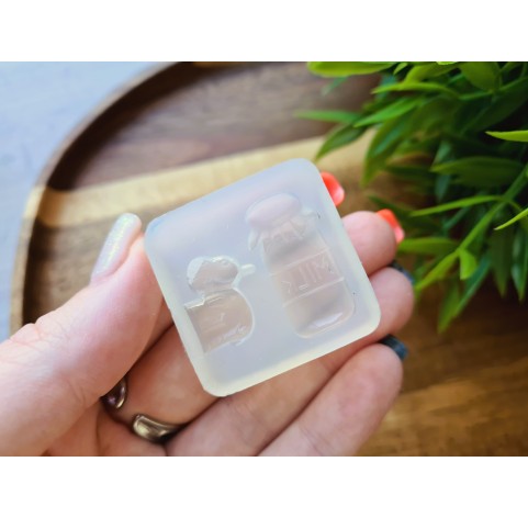 Silicone mold, Cow and milk, ~ 1.4-2.6 cm, H:0.6 cm