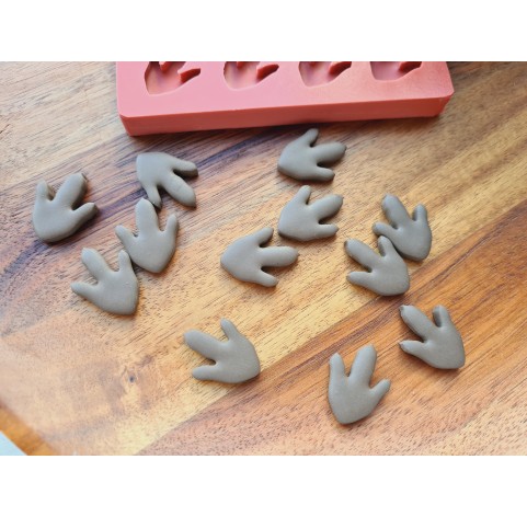 Silicone mold, Dinosaur feet print, style 1, 12 elements, 1.8*2.3 cm, H:0.4 cm