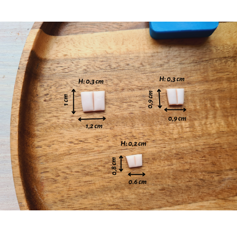 Silicone mold, Rabbit or mouse teeth, 3 elements, ~ 0.6-1 cm, H:0.3 cm