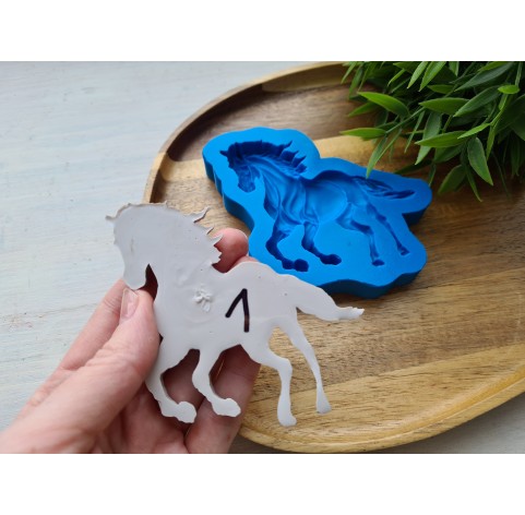 Silicone mold, Horse in full growth, style 1, ~ 7.7*9.3 cm, H:1 cm