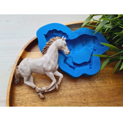 Silicone mold, Horse in full growth, style 3, ~ 7*9 cm, H:1 cm