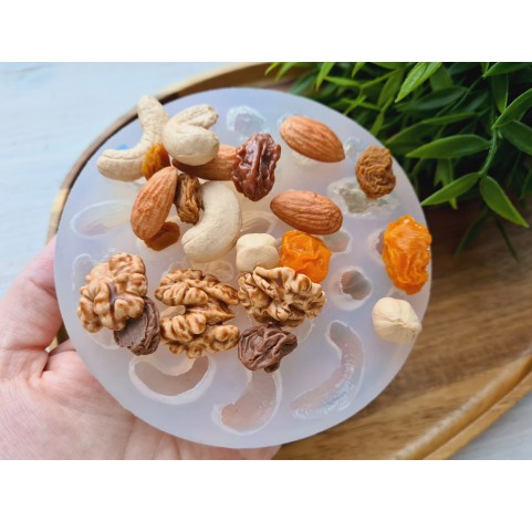 Silicone mold, Dried fruits and nuts mix, 24 elements, ~ 0.7-3 cm, H:0.7-1.1 cm