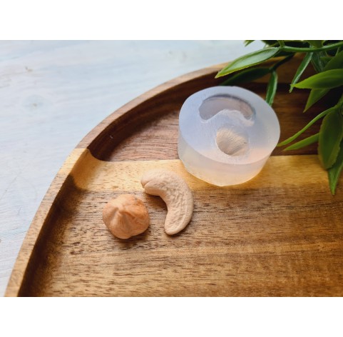 Silicone mold, Nuts set, style 2, 2 elements, ~ 1.4*2.3 cm, ~ Ø 1.5 cm, H: 1-1.3 cm (cashew, hazelnut)