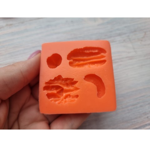 Silicone mold, Nuts set, style 3, 4 elements, ~ 1.4-3 cm, H:0.8-1.2 cm (cashew, hazelnut, pecan, walnut)