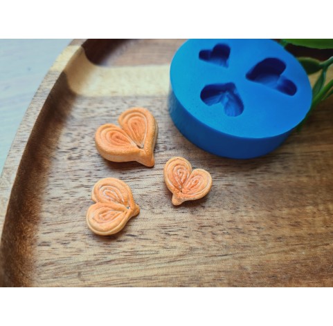 Silicone mold, Bun, style 3, heart, 3 elements, ~ 1.2-1.8 cm, H:0.5-0.7 cm