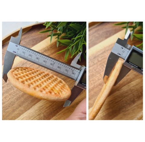 Silicone mold, Waffle, style 16, round, large, ~ Ø 8.4 cm, H:0.6 cm