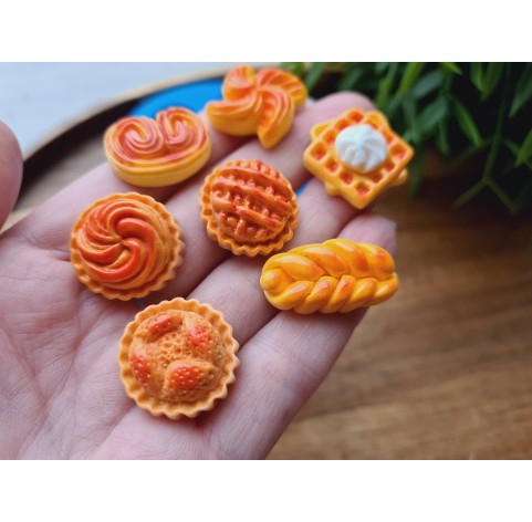 Silicone mold, Buns set, 1:6 scale, style 4, 7 elements, ~ 1.3-2.6 cm, H:0.6-0.8 cm