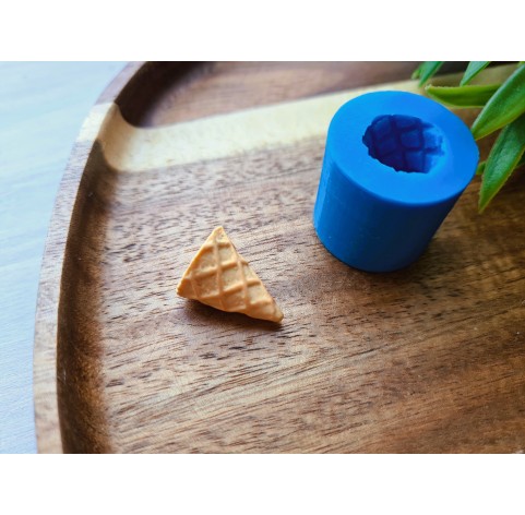 Silicone mold, Ice cream cone, style 1, ~ Ø 1.4 cm, H:1.9 cm