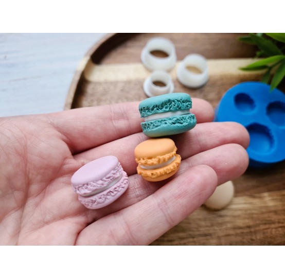 Silicone mold, Macaron, style 1, 3 elements, ~ Ø 1.5-2 cm, H:0.5-0.7 cm + 3 cutters Ø 1.3-1.6 cm