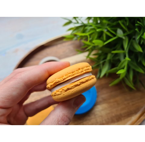 Silicone mold, Macaron, style 3, ~ Ø 4.5 cm, H:1 cm + cutter Ø 4.1 cm