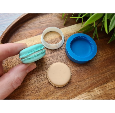 Silicone mold, Macaron, style 6, ~ Ø 3.2 cm, H:0.7 cm + cutter Ø 2.8 cm