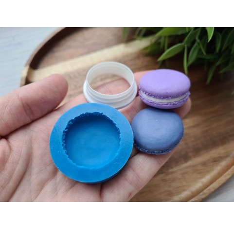 Silicone mold, Macaron, style 7, ~ Ø 2.9 cm, H:0.7 cm + cutter Ø 2.6 cm