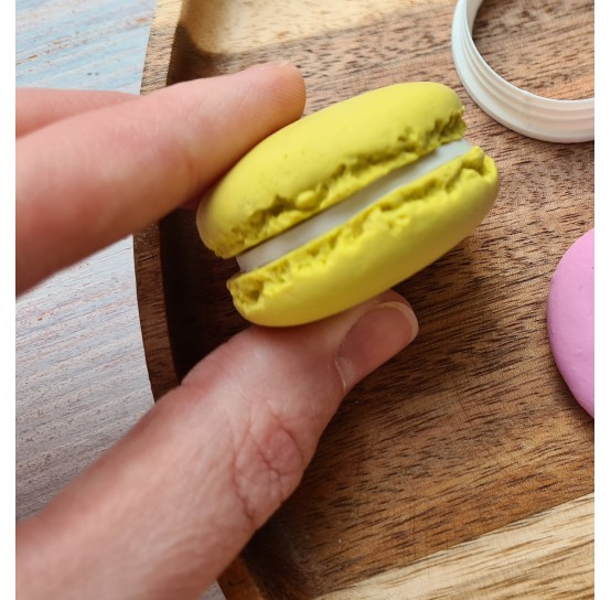 Silicone mold, Macaron, style 8, ~ Ø 3.9 cm, H:1 cm + cutter Ø 3.3 cm