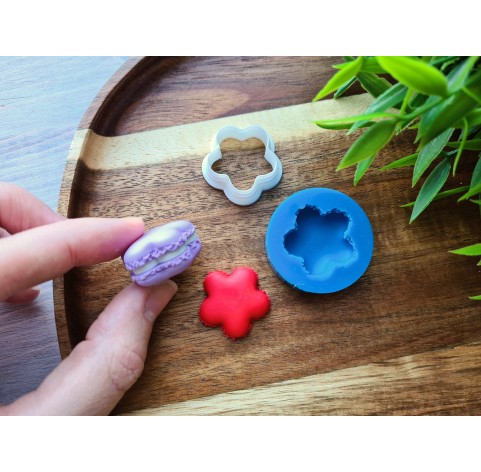 Silicone mold, Macaron, style 9, flower, ~ Ø 2.4 cm, H:0.6 cm + cutter Ø 2.3 cm