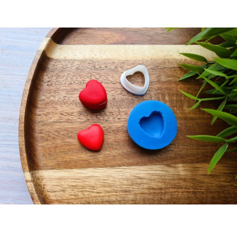 Silicone mold, Macaron, style 10, heart, small, ~ 1.8*1.9 cm, H:0.6 cm + cutter Ø 1.7 cm