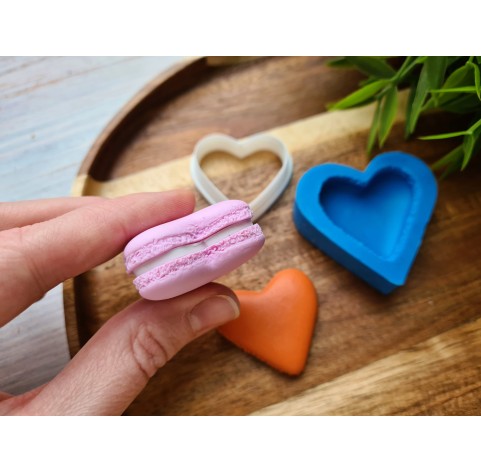 Silicone mold, Macaron, style 11, heart, large, ~ 3.3*3.6 cm, H:0.7 cm + cutter Ø 3.4 cm