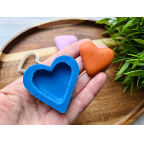 Silicone mold, Macaron, style 11, heart, large, ~ 3.3*3.6 cm, H:0.7 cm + cutter Ø 3.4 cm