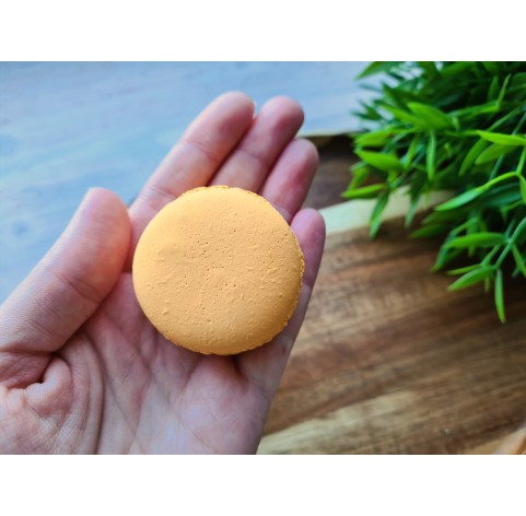 Silicone mold, Macaron, style 3, ~ Ø 4.5 cm, H:1 cm, Ø 2.1 cm, H:0.7 cm + 2 cutters Ø 1.7 cm, 4.1 cm