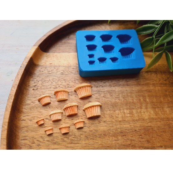 Silicone mold, Muffin, 1:12-1:6 scale, style 3, half, 10 elements, ~ 0.4-1.5 cm, H:0.3-0.7 cm