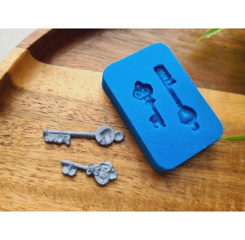 Silicone mold, Key, 2 elements, ~ 0.7-2.9 cm, H:0.2 cm