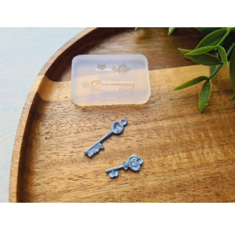 Silicone mold, Key, 2 elements, ~ 0.7-2.9 cm, H:0.2 cm