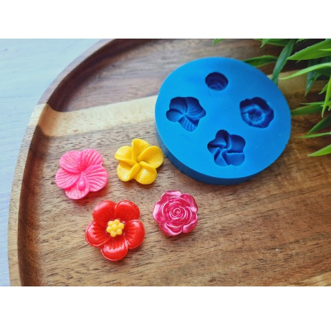 Silicone mold, Set of flowers, style 2, 4 elements, ~ Ø 1.8-2.2 cm, H:0.6-0.7 cm