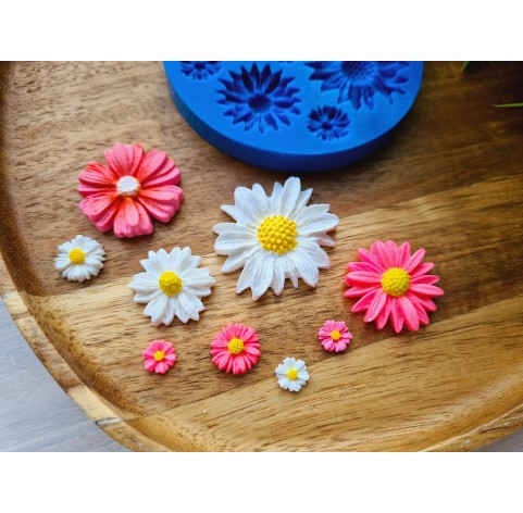 Silicone mold, Daisy, style 1, 9 elements, ~ 0.7-3.2 cm, H:0.2-0.6 cm