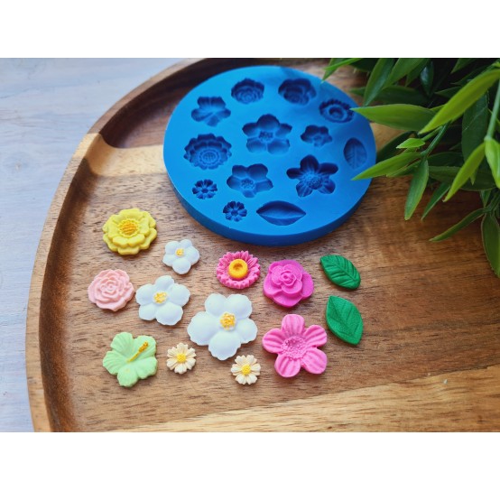 Silicone mold, Set of leaves and flowers, style 2, 13 elements, ~ 0.8-2 cm, H:0.2-0.6 cm