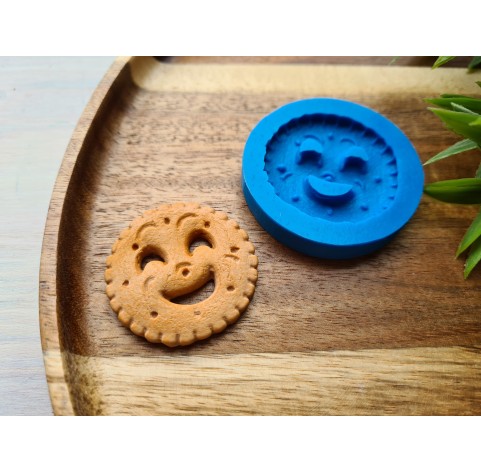Silicone mold, Full size biscuit, style 22, with a smile, ~ Ø 3.8 cm, H:0.4 cm